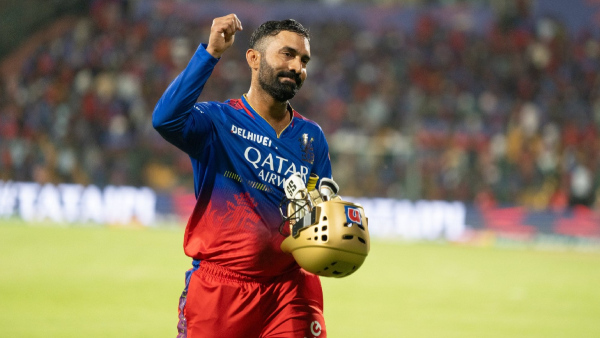 IPL 2024 Will Do Anything I Can for RCB Dinesh Karthik Reacts To Virat Kohli s Advice