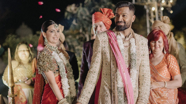 Hardik Pandya and Natasa Stankovic Separation Speculation Arises with IPL Absence Name change Hardik Pandya and Natasa Stankovic Separation Speculation Arises with IPL Absence Name change