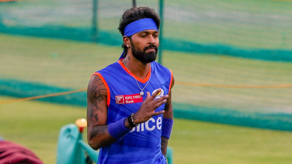 Hardik Pandya and Natasa Stankovic Separation Speculation Arises with IPL Absence Name change Hardik Pandya and Natasa Stankovic Separation Speculation Arises with IPL Absence Name change