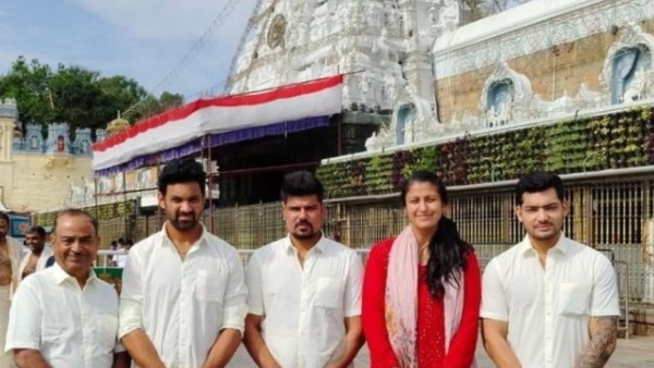 RCB vs CSK IPL 2024 Royal Challengers Bengaluru players visit Tirupati