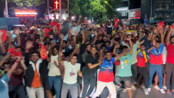 IPL 2024 RCB Fans Celebrated Late Night on the Bengaluru streets After RCB to Reached the Playoffs