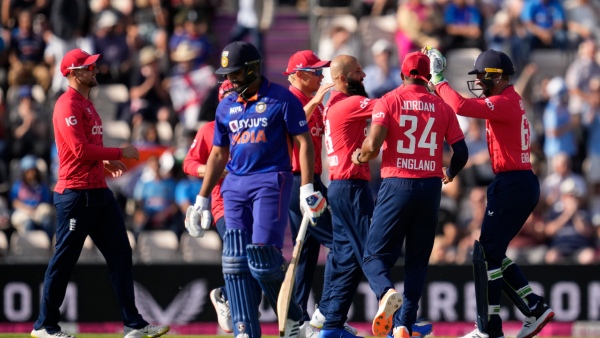 Sunil Gavaskar Picks 4 Probable Semi-finalists for T20 World Cup 2024