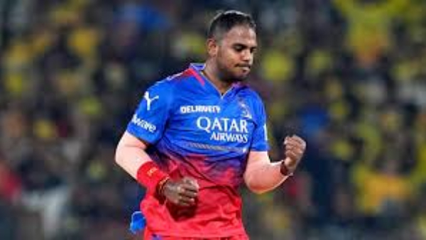 IPL 2024 Fap du Plessis dedicates man of the match to Yash Dayal