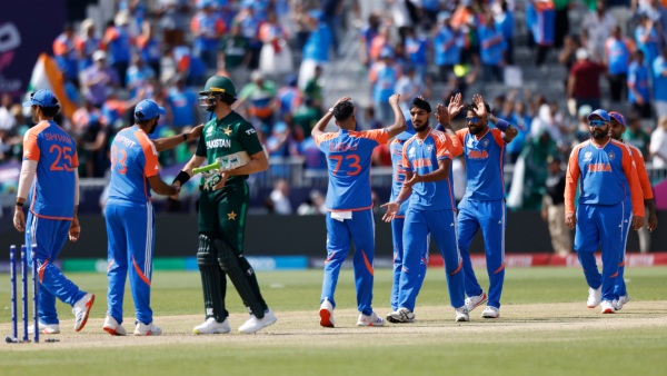 T20 Worl Cup 2024 Delhi Police s Hilarious Tweet Goes Viral After India won Against Pakistan