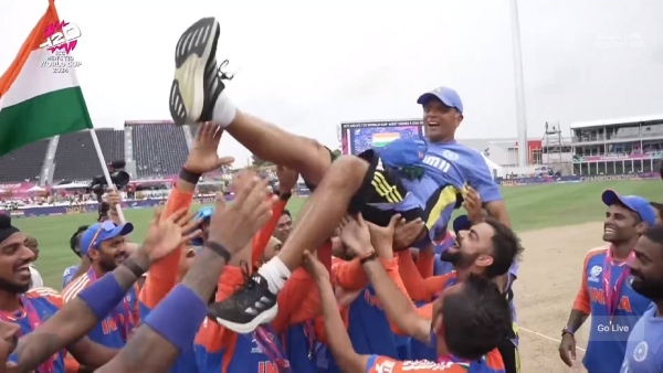 Virat-Rohit Celebrate by Tosses Rahul Dravid in the Air After Winning T20 World Cup 2024