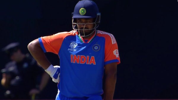 T20 World Cup 2024 Rishabh Pant better wicketkeeper than Sanju Samson Says Sunil Gavaskar