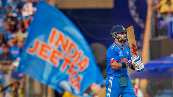 Virat Kohli got the award from ICC