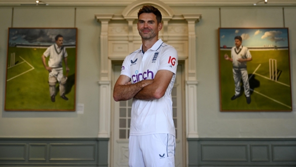 Daughters who rang the bell to welcome James Anderson at Lords