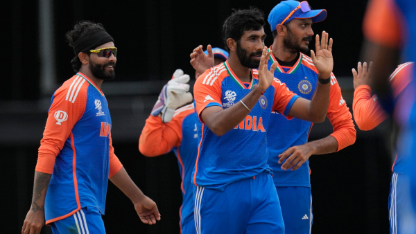 Not Rohit Kohli or Dhoni Jasprit Bumrah Named His Favorite Captain