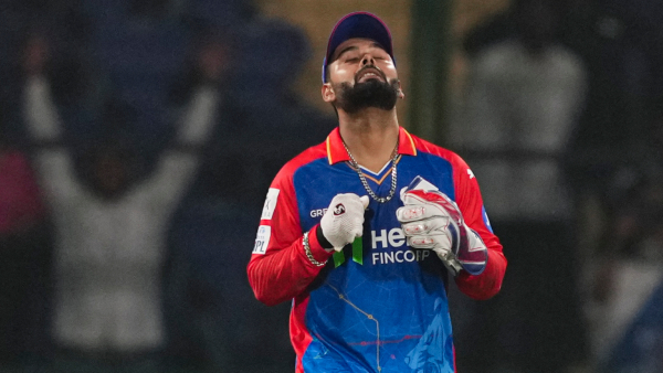 IPL 2025 Rishabh Pant to Quit Delhi Capitals Possibility of Joining CSK Franchise
