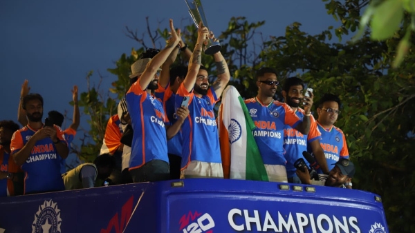 T20 World Cup winning Team India Victory Parade Begins After Receiving Water Salute