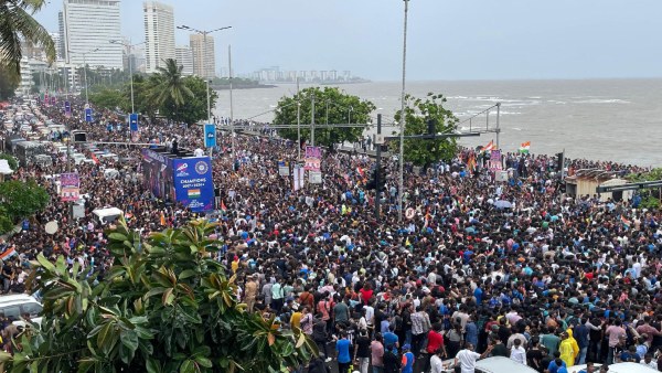 Wankhede Stadium Marine Drive Is Crowded Even Before the T20 World Champion Team India