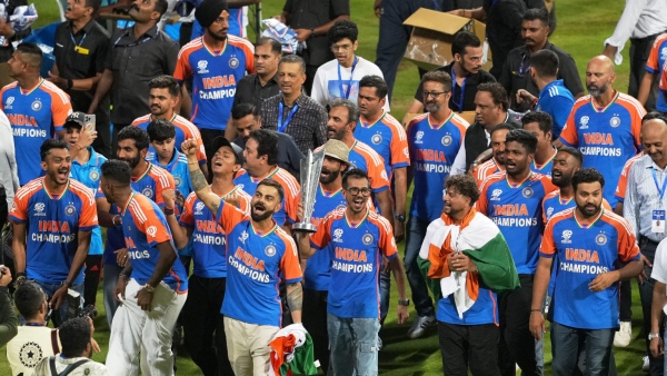 Team India Playars Danced With Sang Vande Mataram at Wankhede Goosebumps video Viral