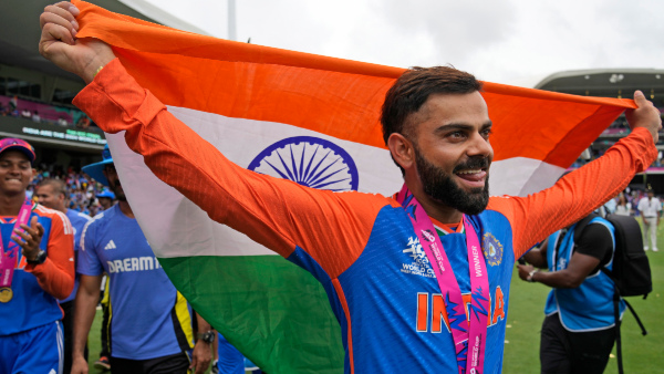 Virat Kohli Attends Kirtan With His Wife at the ISKCON Temple in London