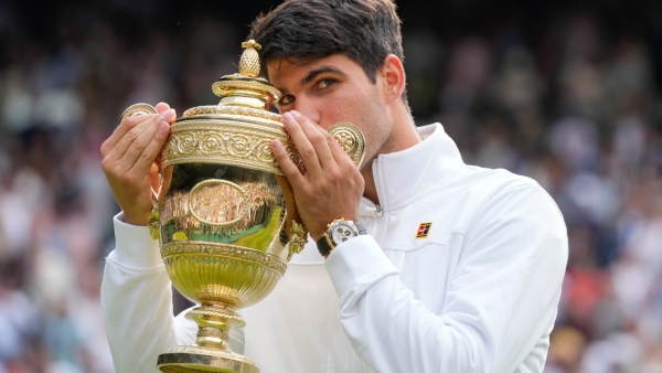 Wimbledon 2024 Carlos Alcaraz beats Novak Djokovic to Win 2nd consecutive Wimbledon Title Wimbledon 2024 Carlos Alcaraz beats Novak Djokovic to Win 2nd consecutive Wimbledon Title