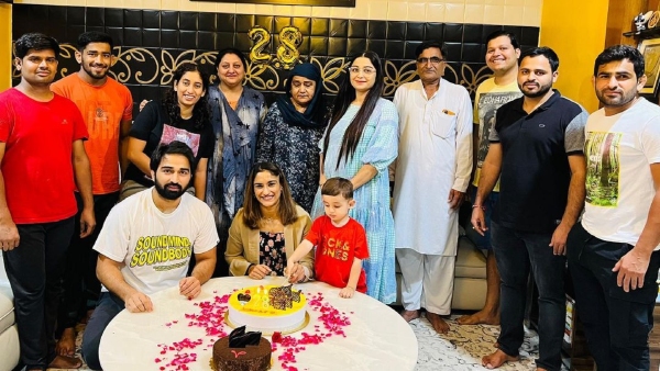 Vinesh Phogat s Love Story and Family A Journey from Wrestling Rivals to Life Partners