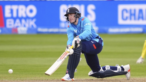 Australia Clinch ODI Series 3-2 After Rain-Hit Victory Over England in Fifth Match