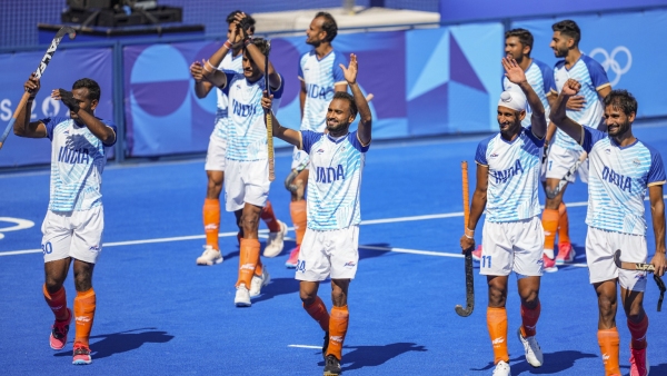 India Defeats Pakistan 2-1 Continues Unbeaten Streak in Asian Champions Trophy 2024