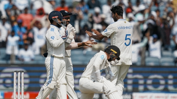 IND vs NZ 2nd Test India Chasing 359 Runs to Win Against New Zealand in Pune
