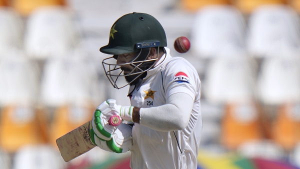 Pakistan Loses to England by an Innings Despite 500 Runs in Multan Test