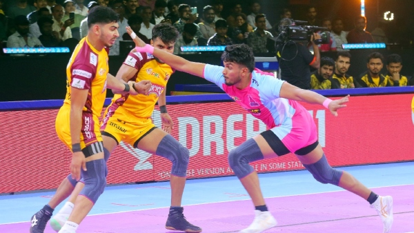 Bengaluru Bulls Suffer Third Straight Defeat in Pro Kabaddi 2024 Losing 36-57 to UP Yodhas