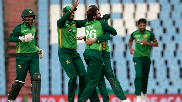 Usman Qadir Announces Sudden Retirement from International Cricket at Age 31