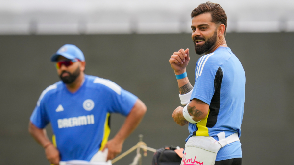 What Virat Kohli Fan Says When He Meets Rohit Sharma