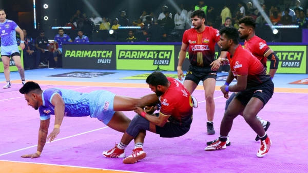 Pro Kabaddi League Bengal Warriorz beat Bengaluru Bulls