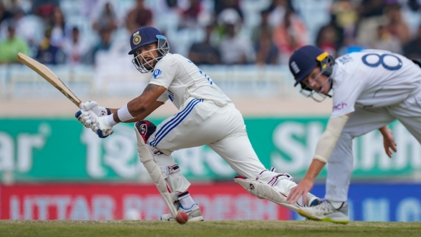 IND vs AUS Injury Concerns for India Dhruv Jurel Likely to Shine at No 3 in First Test IND vs AUS Injury Concerns for India Dhruv Jurel Likely to Shine at No 3 in First Test