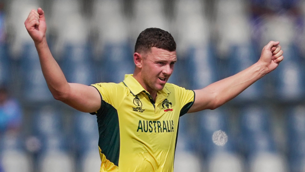 IPL Mega Auction 2025 Josh Hazlewood Sold to RCB for rs12 50 Crores