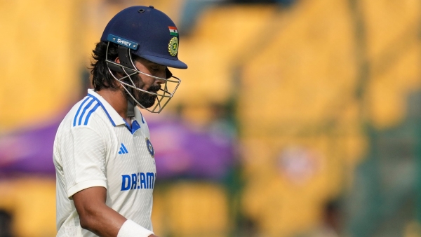 Controversial DRS Decision Leads to KL Rahul s Dismissal in First Test of Border-Gavaskar Series
