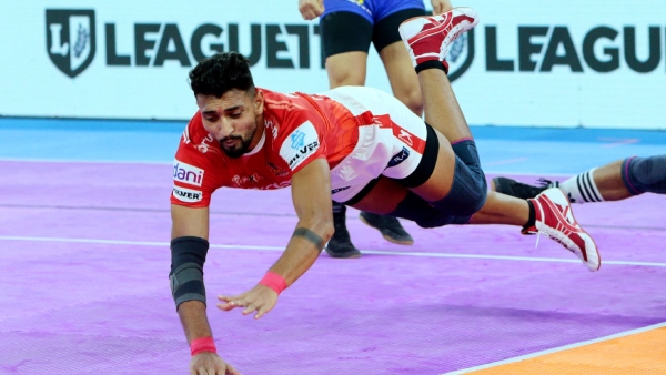 Gujarat Giants Dominate Bengal Warriors Win 47-28 in Pro Kabaddi