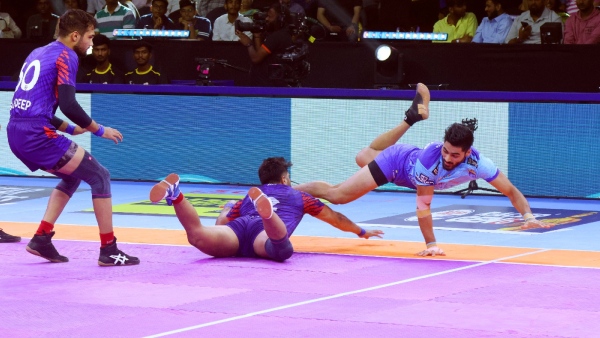Dabang Delhi KC and Haryana Steelers Secure Victories in Pro Kabaddi League 2024