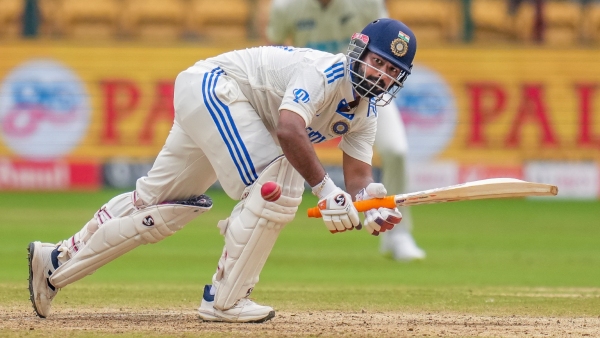 Team India Eyes Victory in Mumbai Test as Rishabh Pant and Shubman Gill Break Records