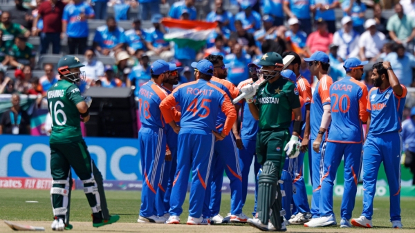 Cricket stadium construction on India-Pakistan border