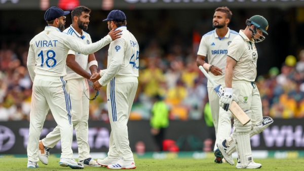 Gabba Test Australia score 405 runs at the end of the second day play against India