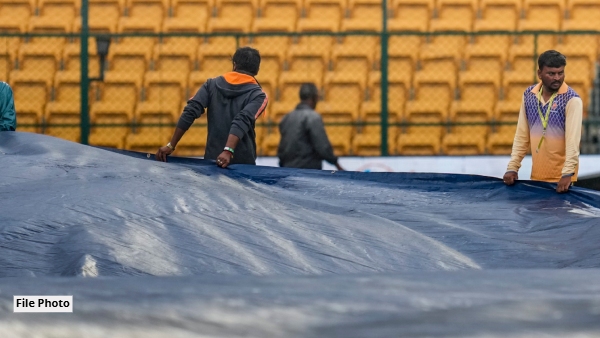 Rain Threatens India-Australia Third Test at Brisbane s Gabba