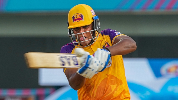 Kiran Navgire Smashes 5 Consecutive Sixes in Senior Women s ODI Trophy Match