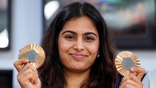 Year-Ender 2024 Manu Bhaker Creates History at Paris Olympics with Double Medal Win