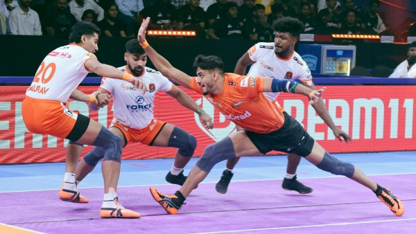 Pro Kabaddi League Bengaluru Bulls Gujarat Giants Match Tied