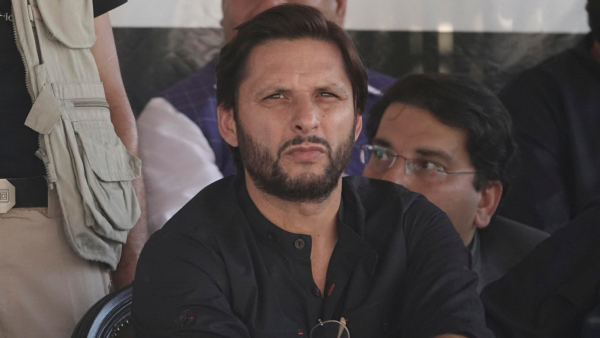 Shahid Afridi says Pakistan team should not be sent to India