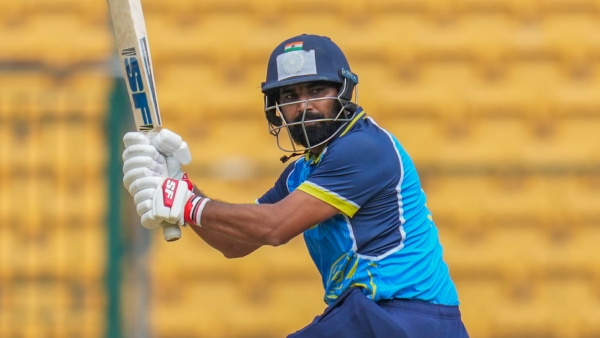 Mohammed Shami Shines as an All-Rounder in Syed Mushtaq Ali T20 Pre-Quarterfinal