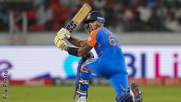 Suryakumar Yadav Shines as Mumbai Triumphs Over Services in Syed Mushtaq Ali Trophy