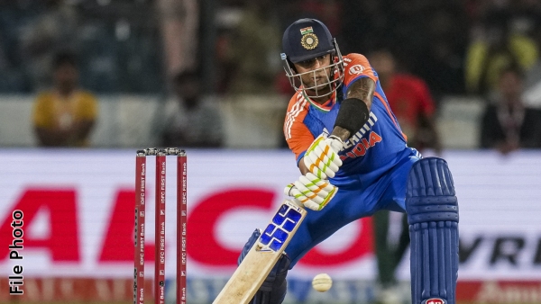 Suryakumar Yadav Shines as Mumbai Triumphs Over Services in Syed Mushtaq Ali Trophy