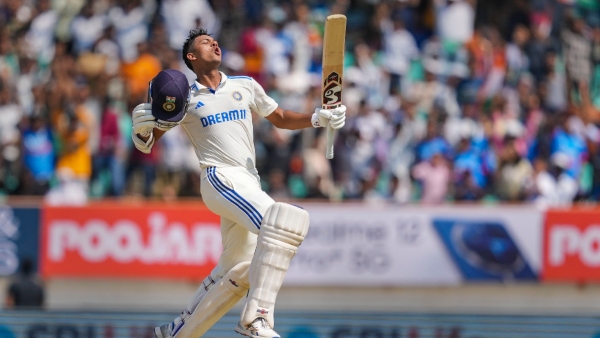 Yashasvi Jaiswal Eyes Big Finish in Boxing Day Test to Challenge Joe Root s Record