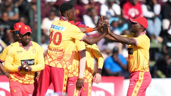 Zimbabwe Stuns Pakistan with Thrilling 2-Wicket Victory in Final T20 Match