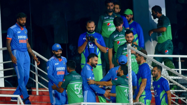 Moeen Khan told Pakistan team players that they should not be friendly with Team India players