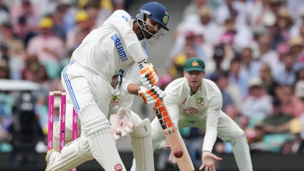 IND VS AUS India Struggles in Sydney All Out for 185 in First Innings