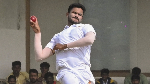 Karnataka Bowlers Vasuki Kaushik and Abhilash Shetty Dismantle Punjab for 55 in Ranji Trophy