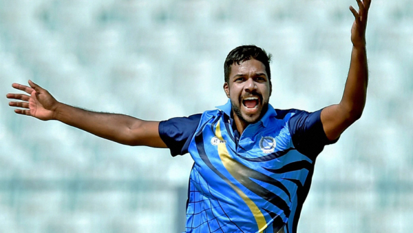 Varun Aaron announced retirement from international cricket